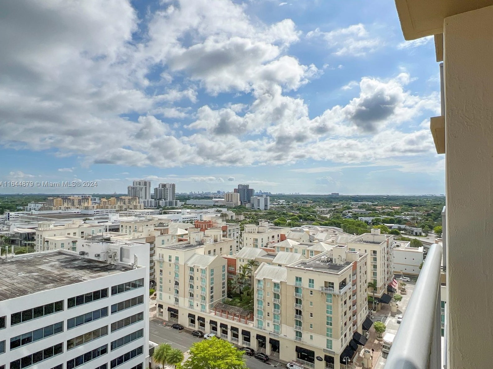 9055 Sw 73rd Ct #1409, Miami, FL 33156