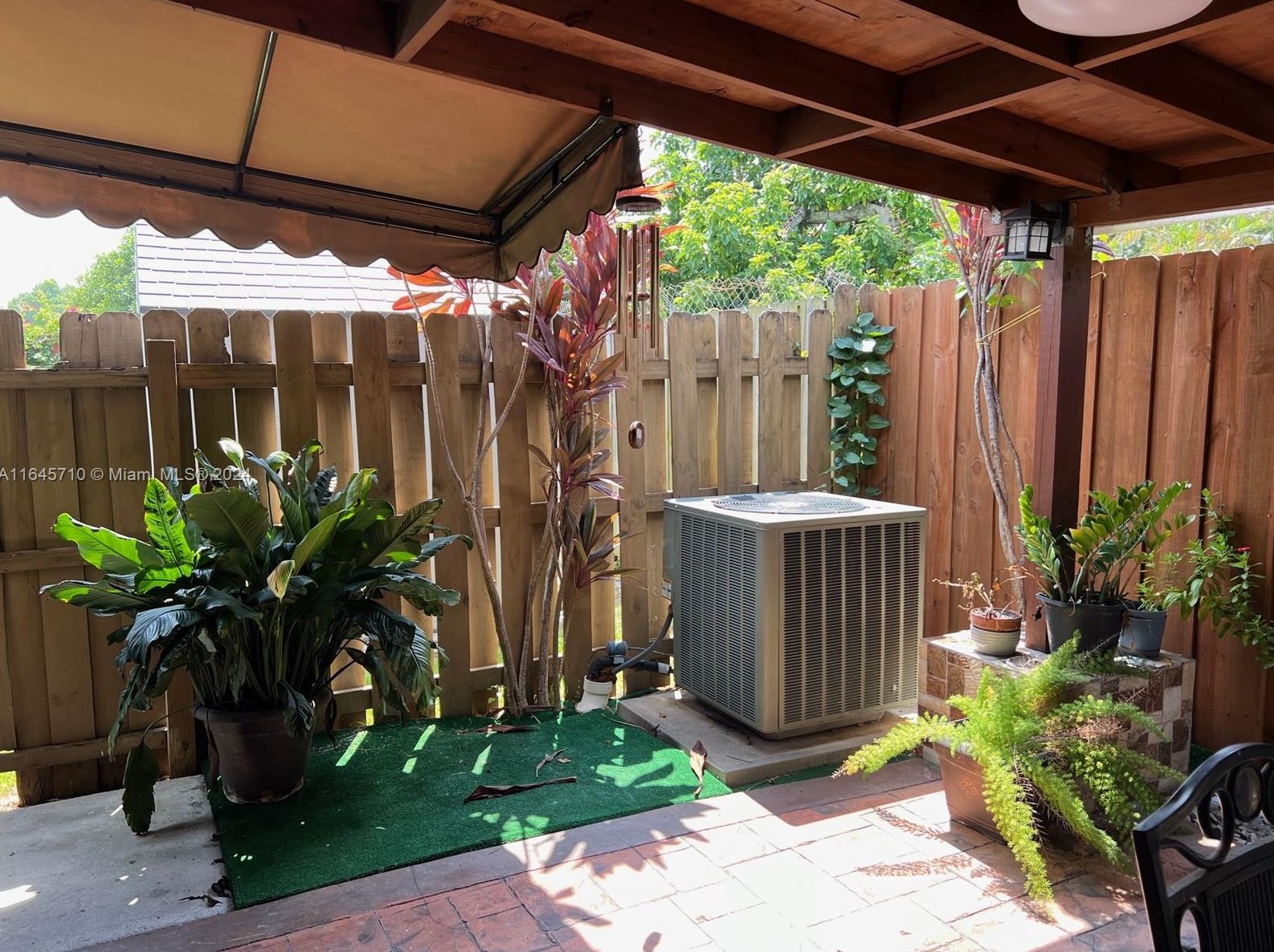 1734 18th St, Miami FL 33125-2315 exterior