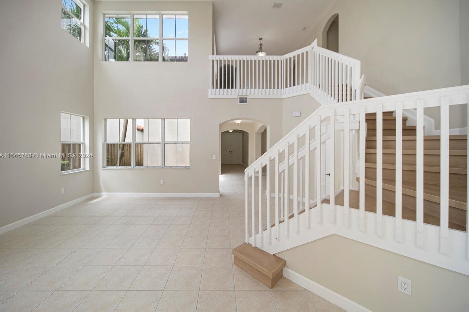 11152 Nw 78th St, Miami, FL 33178
