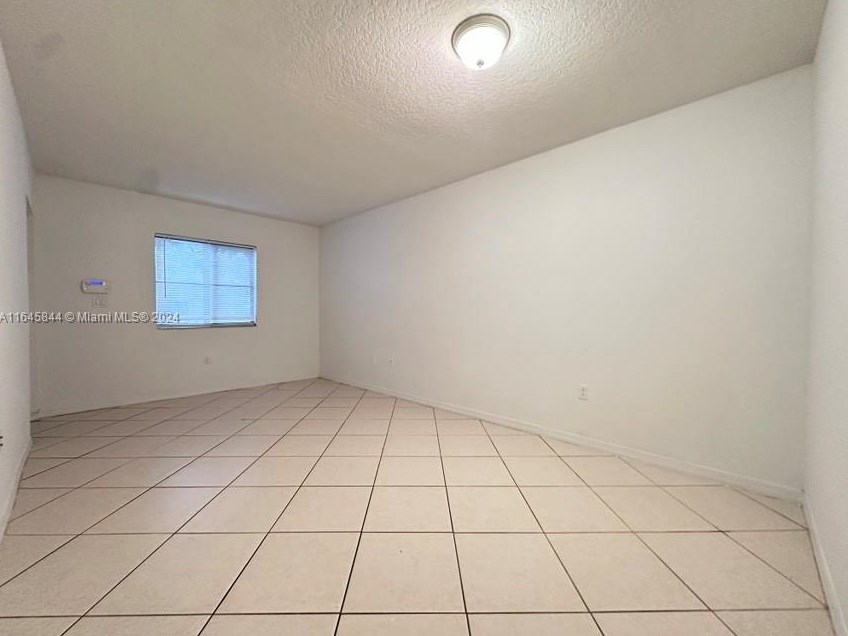 22931 Sw 88th Pl Unit 102, Miami, FL 33190