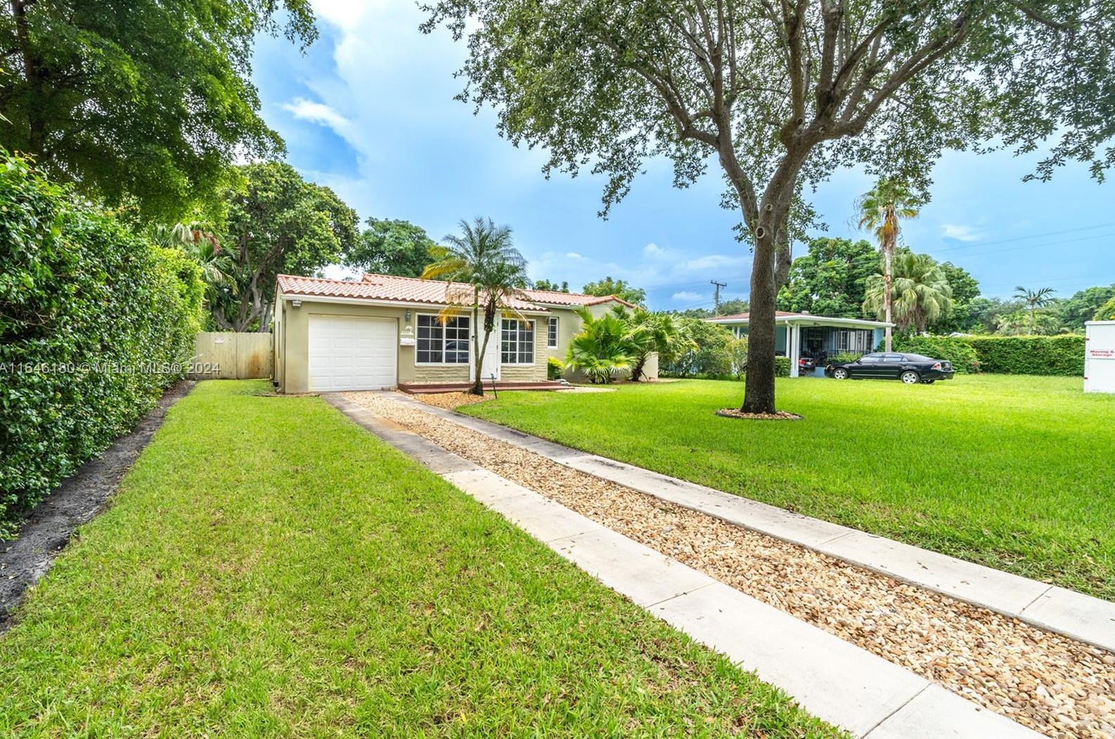 1065 120th St, Miami, FL 33161-6451