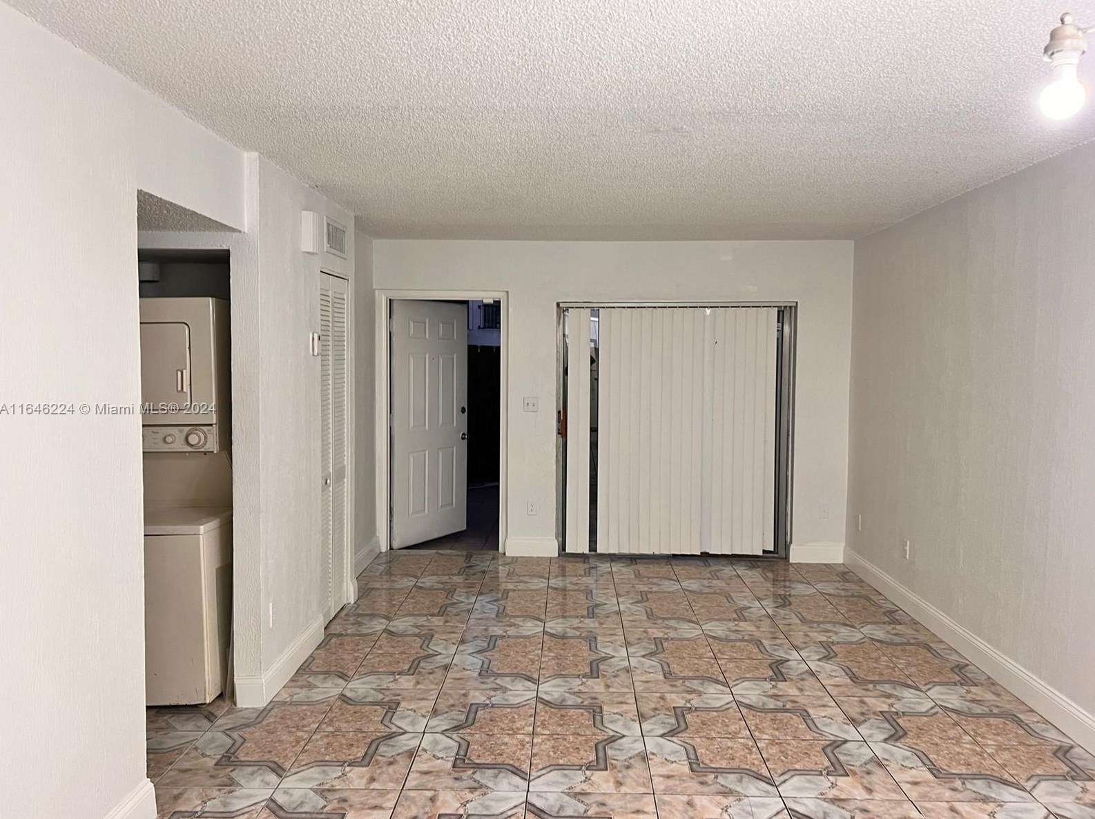 15458 Sw 85th Ln #128, Miami, FL 33193