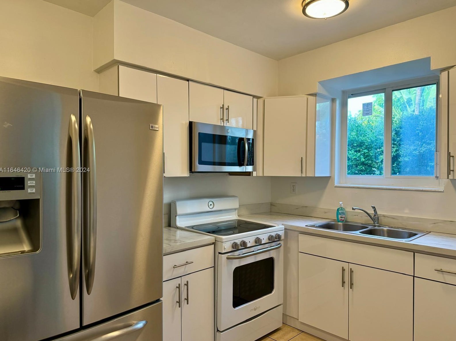 1120 Ne 81st #3, Miami, FL 33138