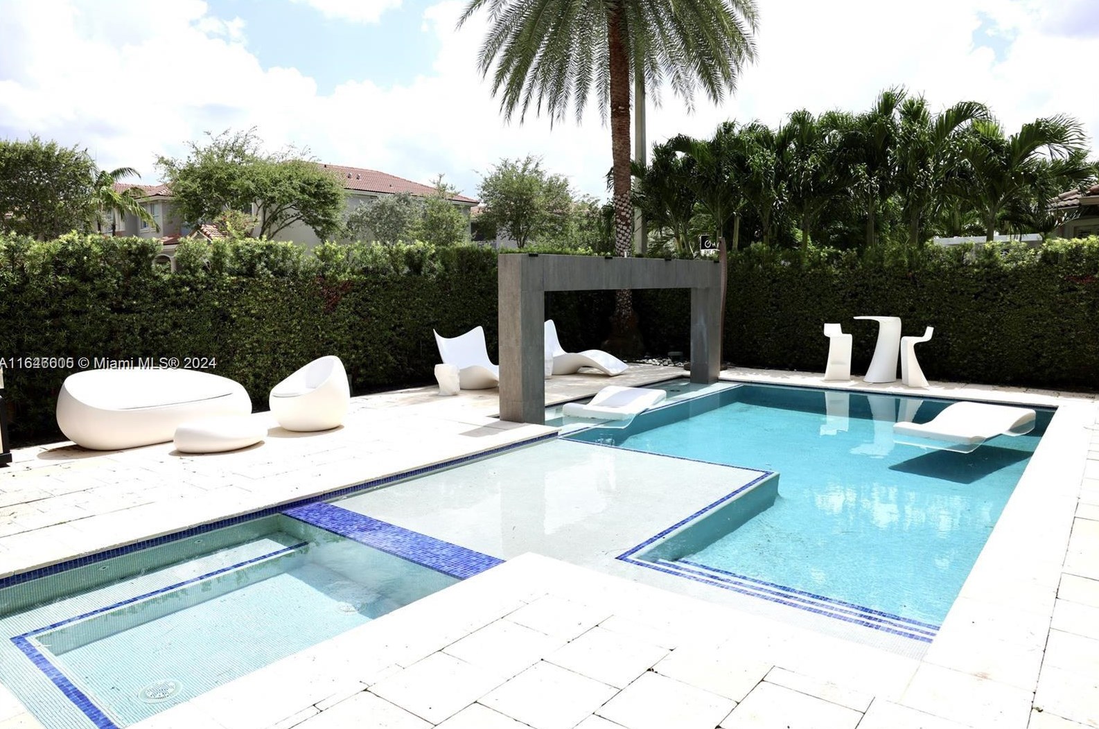 11420 82nd Ter, Miami, FL 33178-1788