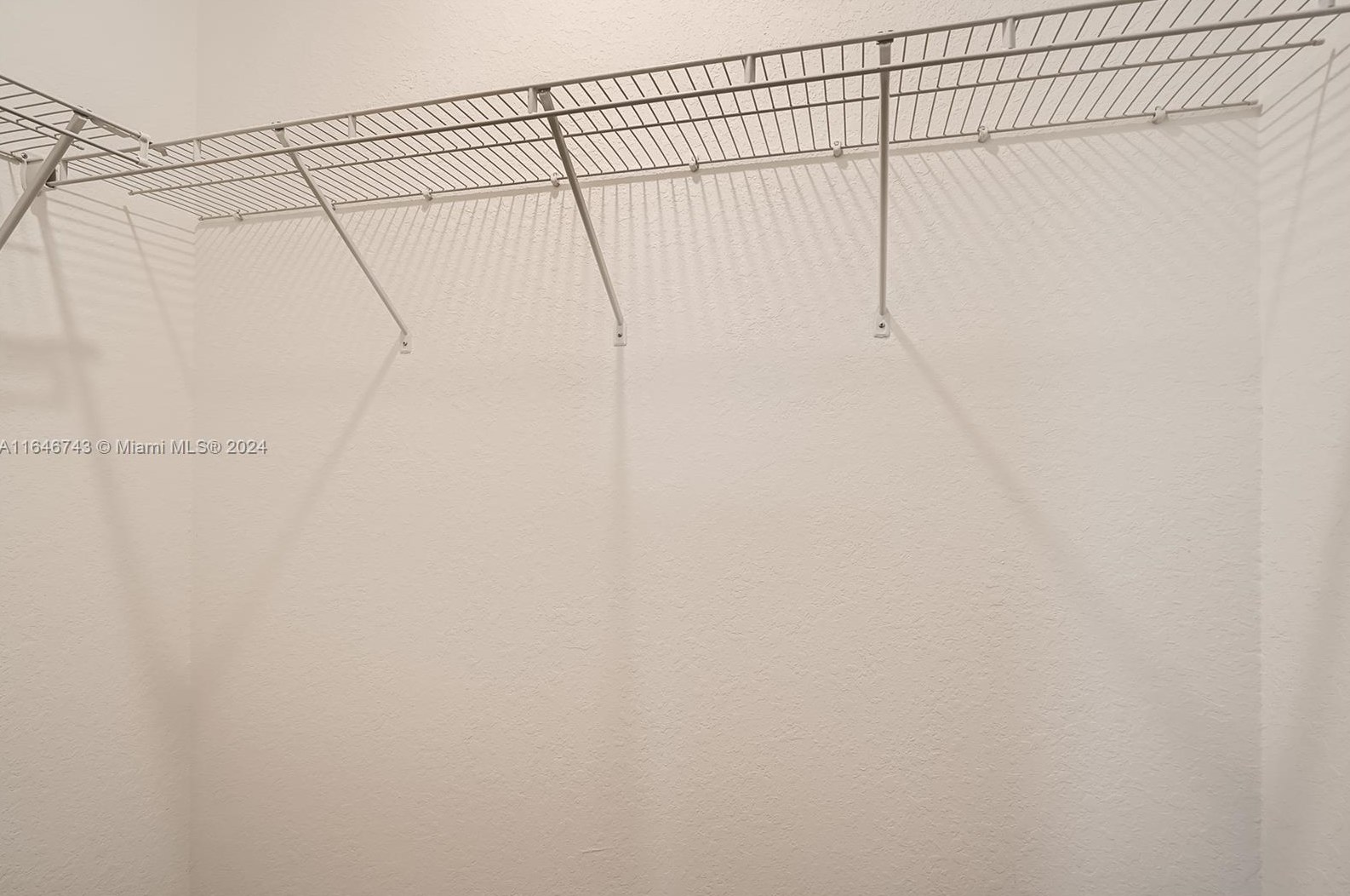 482 12 St, Homestead FL 33035-2160 exterior