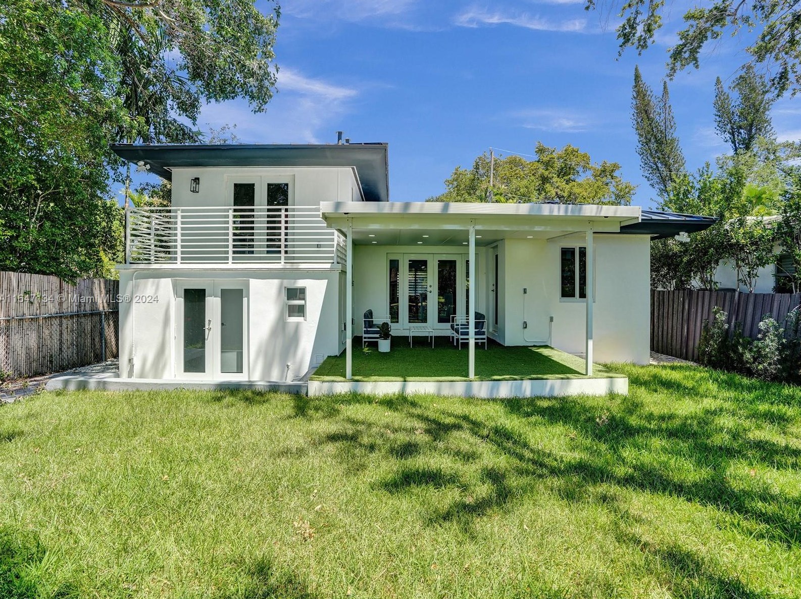 210 85th St, Miami FL  33141-1266 exterior