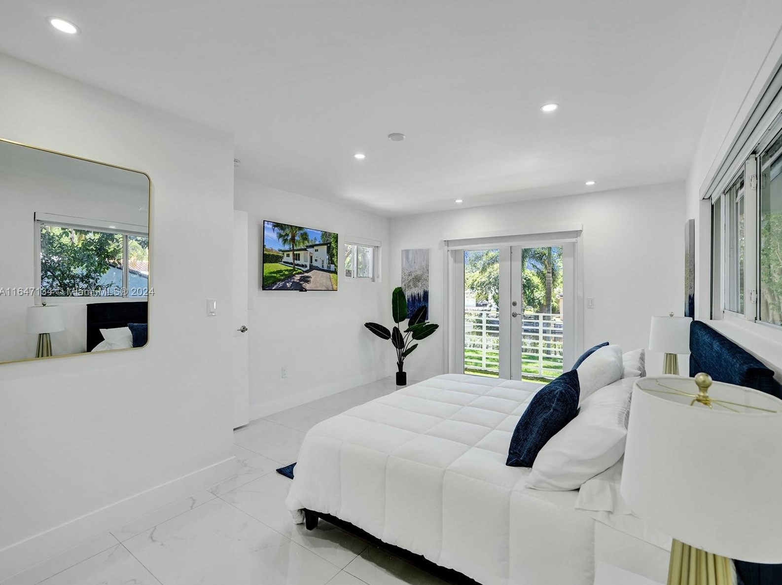 210 85th St, Miami FL  33141-1266 exterior