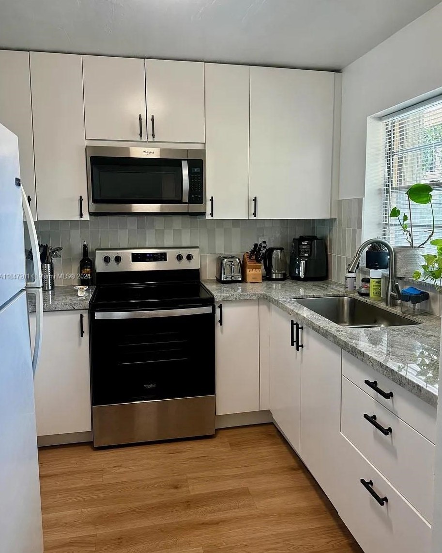 401 Nw 72nd Ave #310-d, Miami, FL