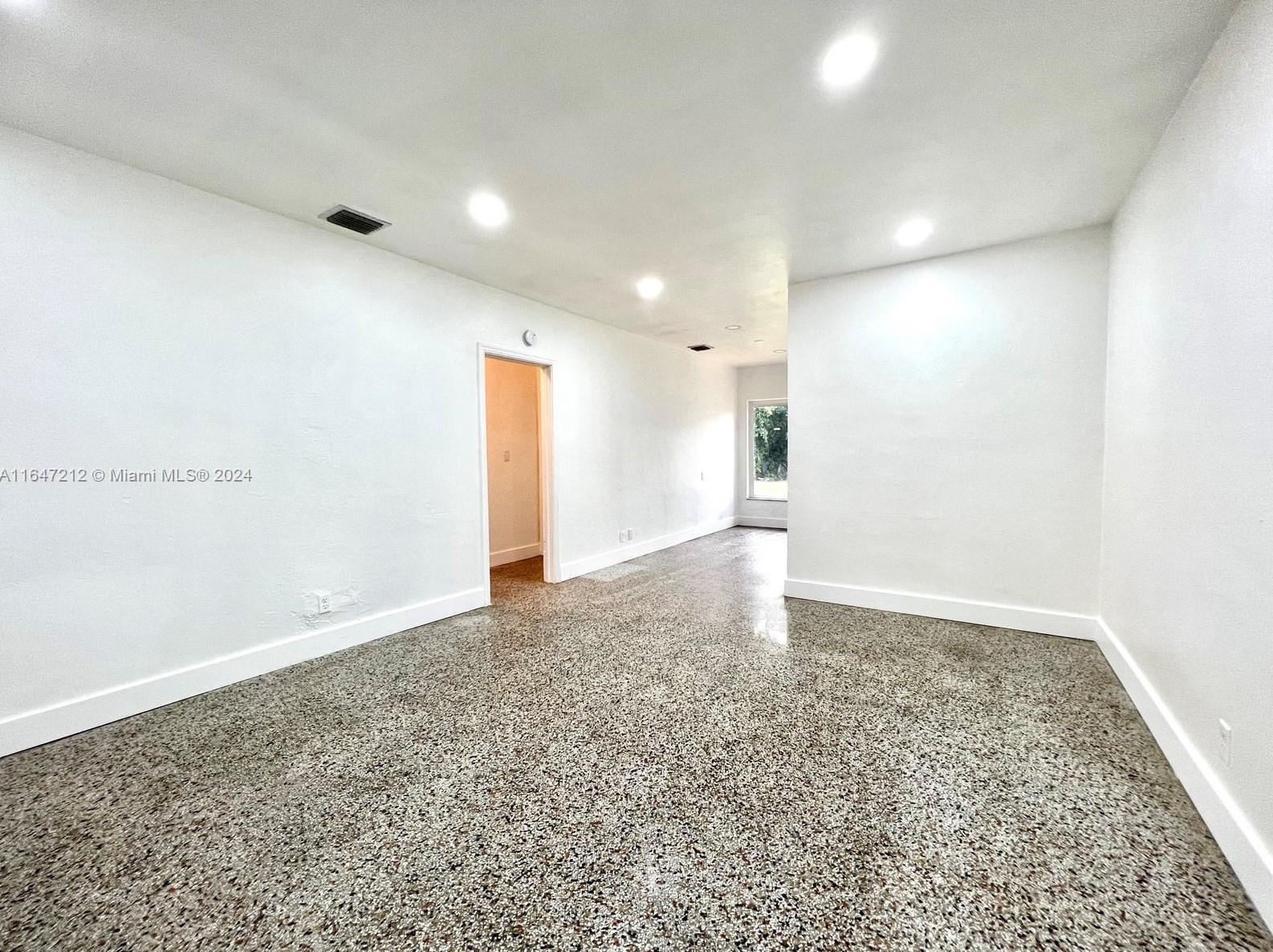 11020 10th Ave, Miami, FL 33161-7608