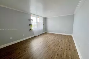 671 NE 195th St, Miami, FL 33179 - Photo 8