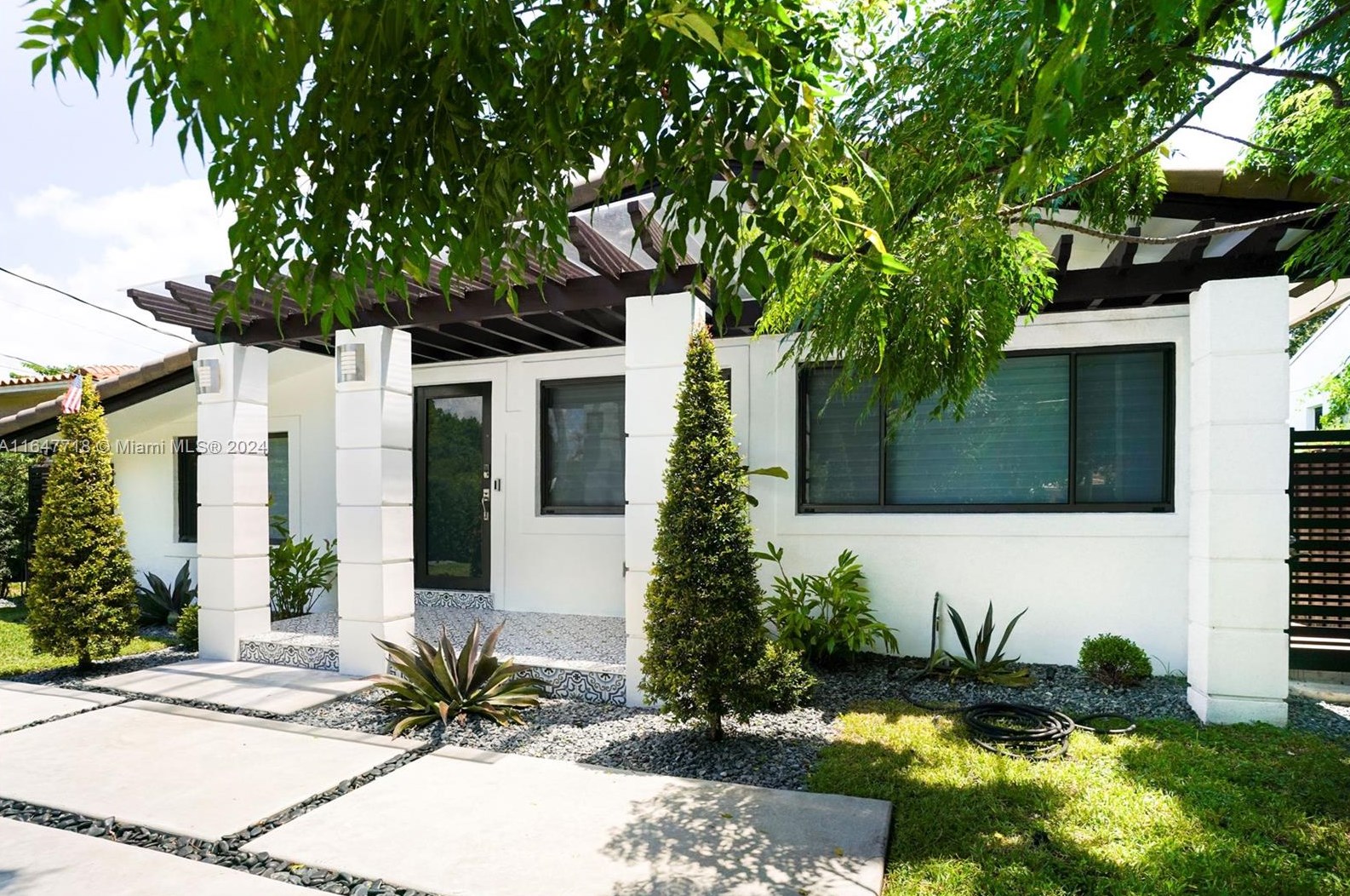 321 Sw 21st Rd, Miami, FL 33129