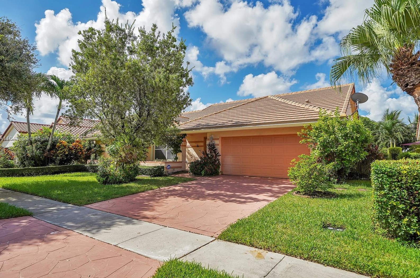 16160 Nw 9th Dr, Hollywood, FL 33028
