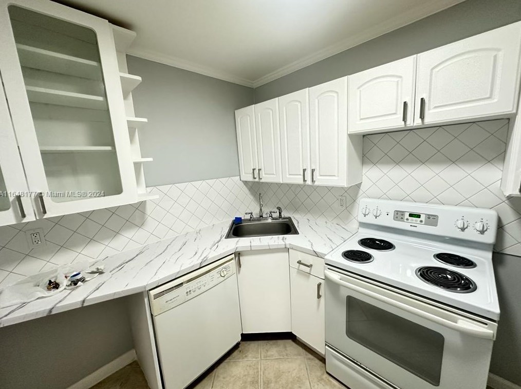 1721 Mckinley St, Hollywood, FL 33020