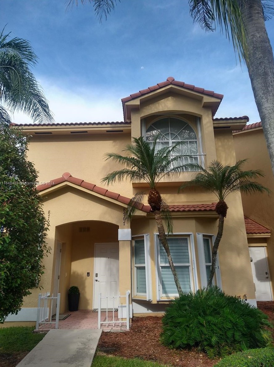 8769 Sw 215th Terrace #102, Miami, FL 33189