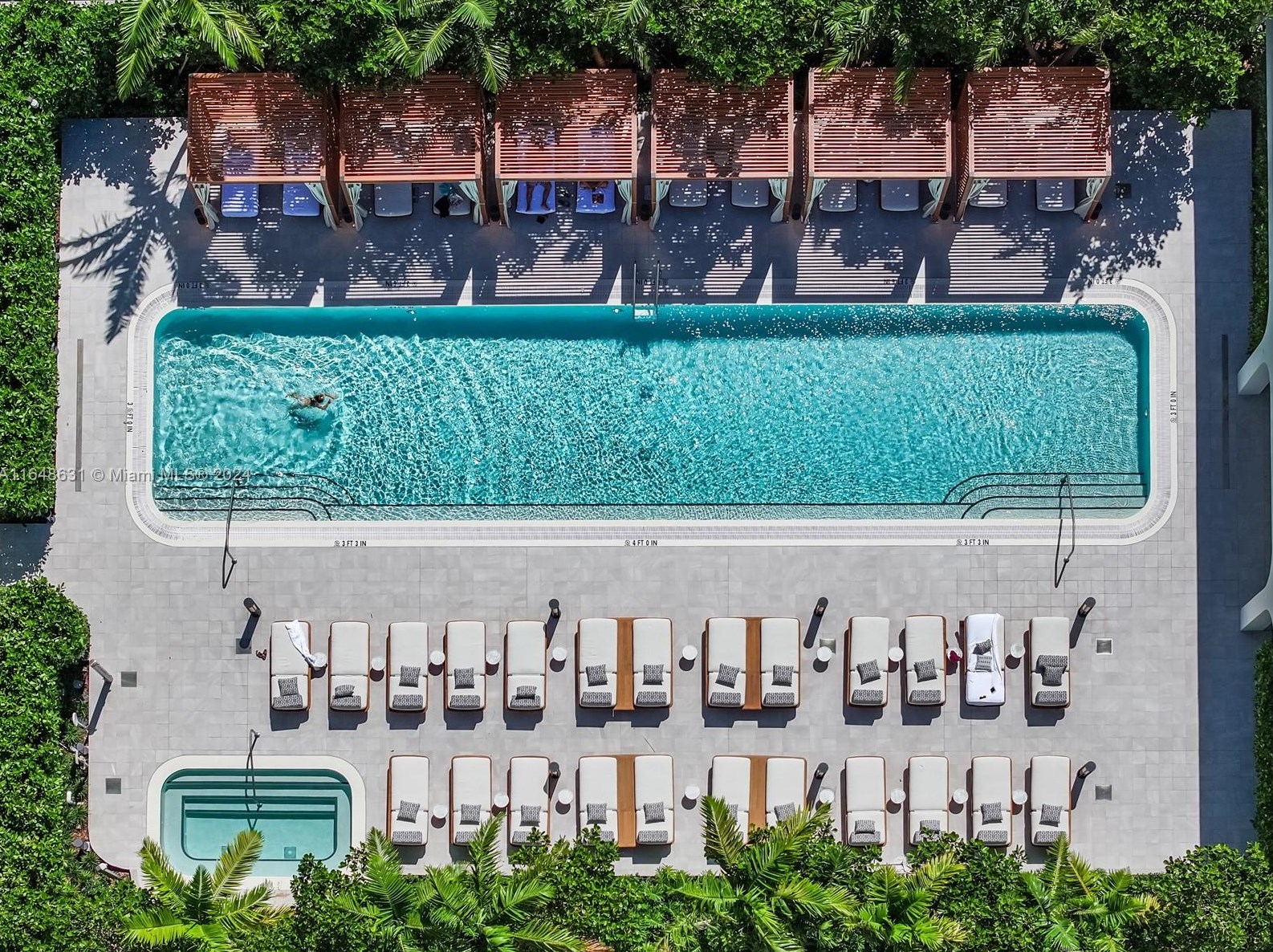 2655 Bayshore Dr, Miami FL 33133-5446 exterior