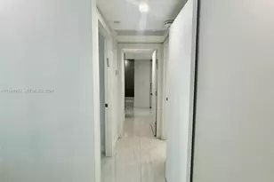 9801 Collins Ave, Bal Harbour, FL 33154 - Photo 32