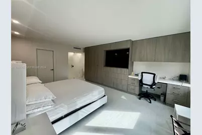 9801 Collins Ave #5U, Bal Harbour, FL 33154 - Photo 24