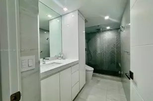 9801 Collins Ave, Bal Harbour, FL 33154 - Photo 22