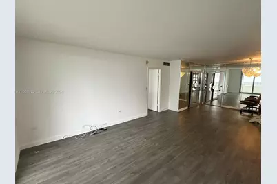 5555 Collins Ave #10B, Miami Beach, FL 33140 - Photo 24
