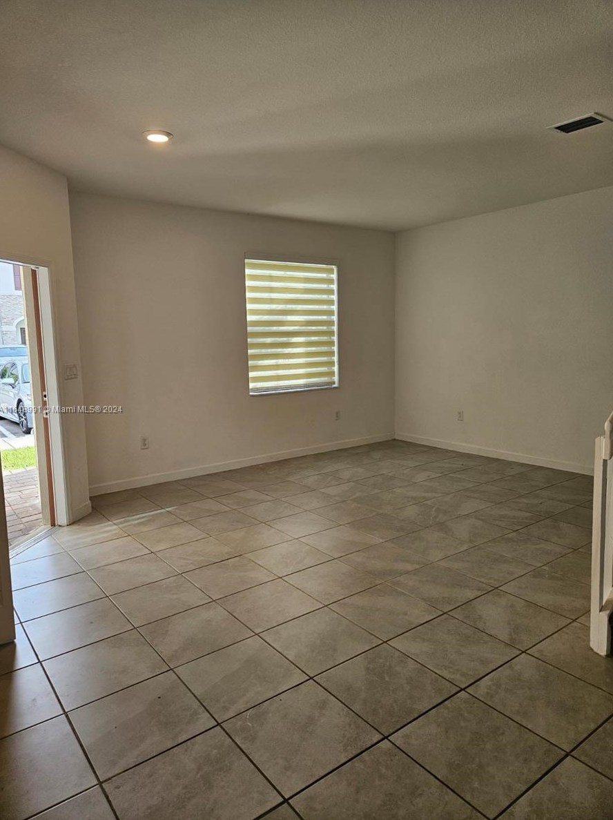 10073 Sw 228th Terrace, Miami, FL 33190