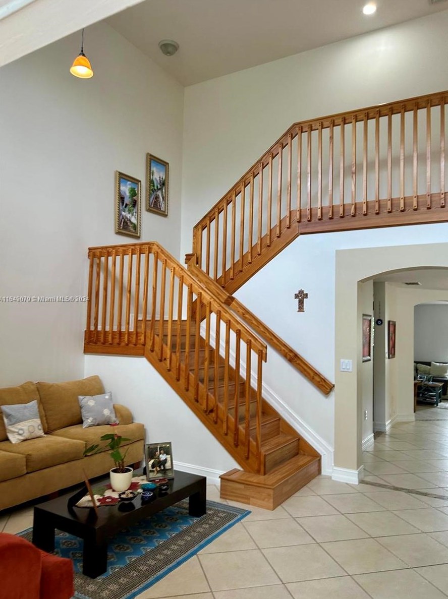 16408 47th Ter, Miami, FL 33185-5124