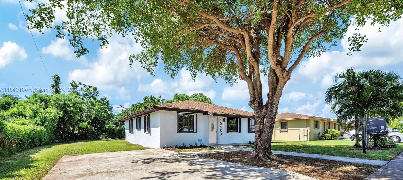 10480 173rd St, Miami, FL 33157-4146
