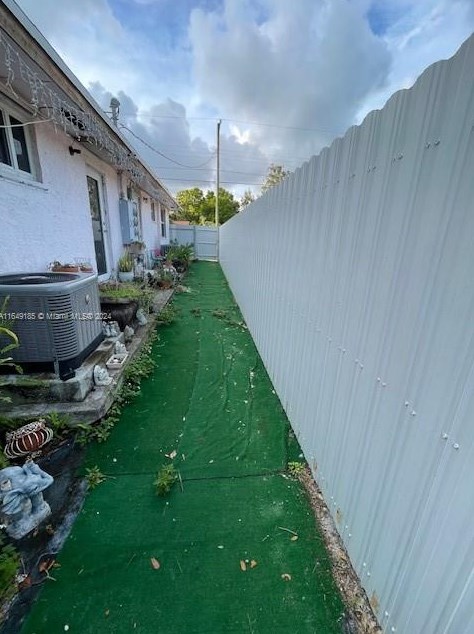 2130 Nw 43rd St, Miami, FL 33142