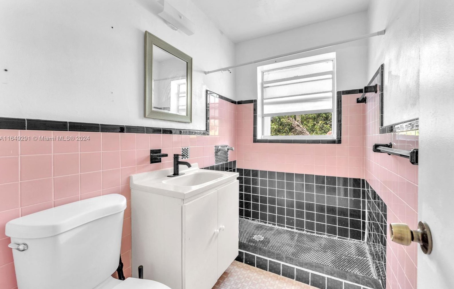 1085 98th St, Miami FL  33138-2505 exterior