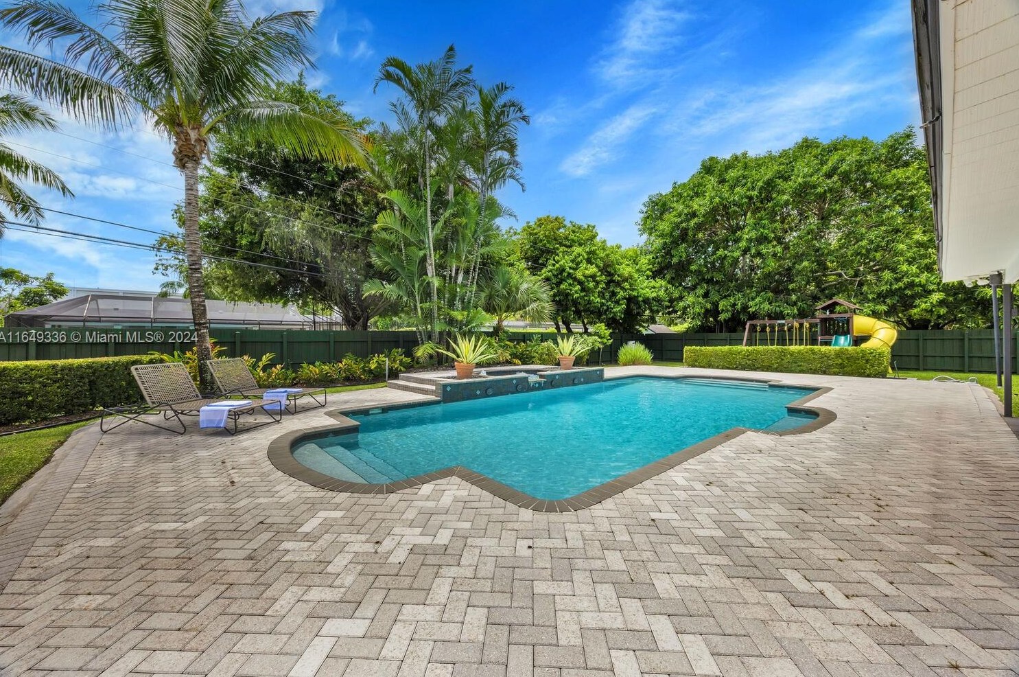 7420 117th St, Miami, FL 33156-4558