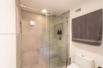 1111 Crandon Blvd #A306, Key Biscayne, FL 33149 - Photo 16