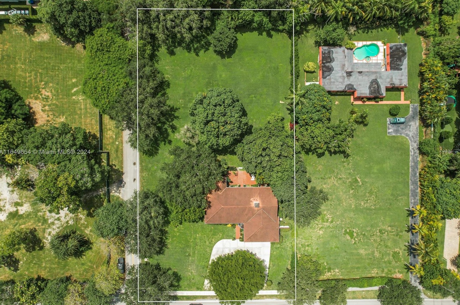 6250 88th St, Miami, FL 33156-1863