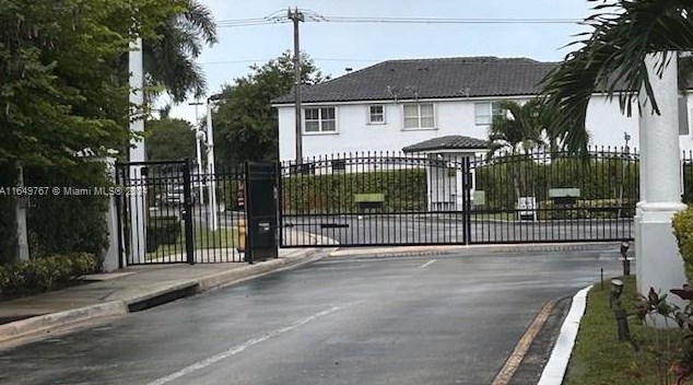 5570 Nw 107th Ave #917, Miami, FL 33178