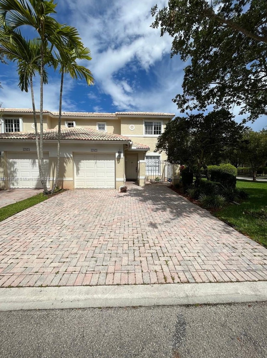 17073 23rd St, Hollywood, FL 33028-2061
