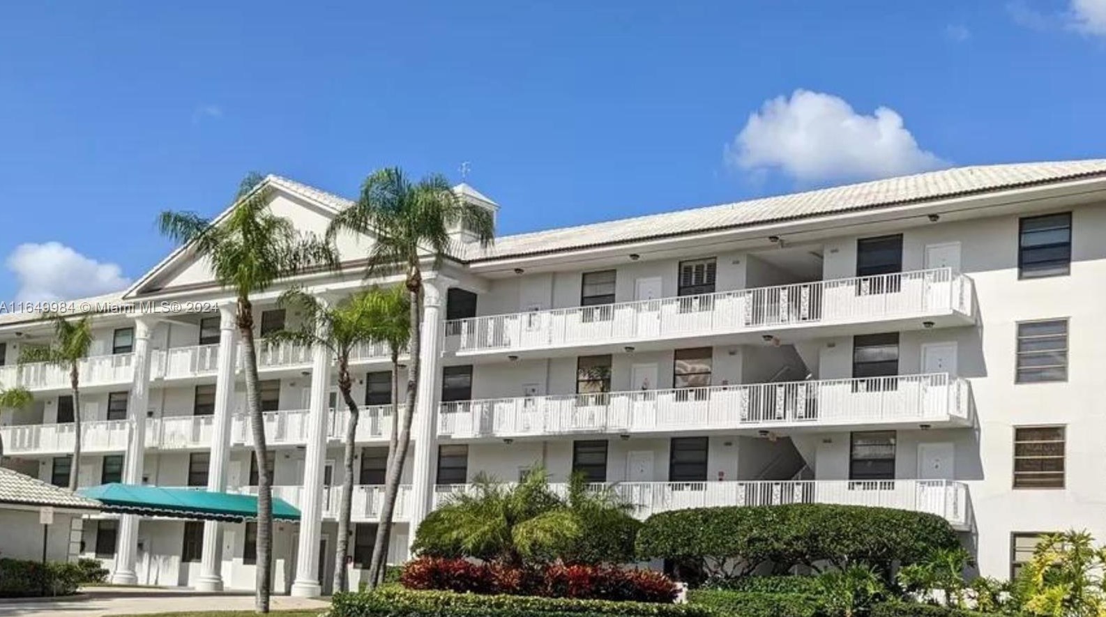 3526 Whitehall Dr #303, West Palm Beach, FL 33401