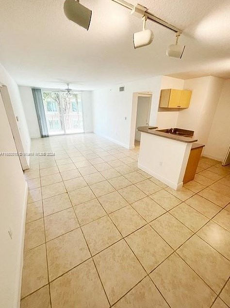 1012 Villa Ln #1012, Boynton Beach, FL 33435