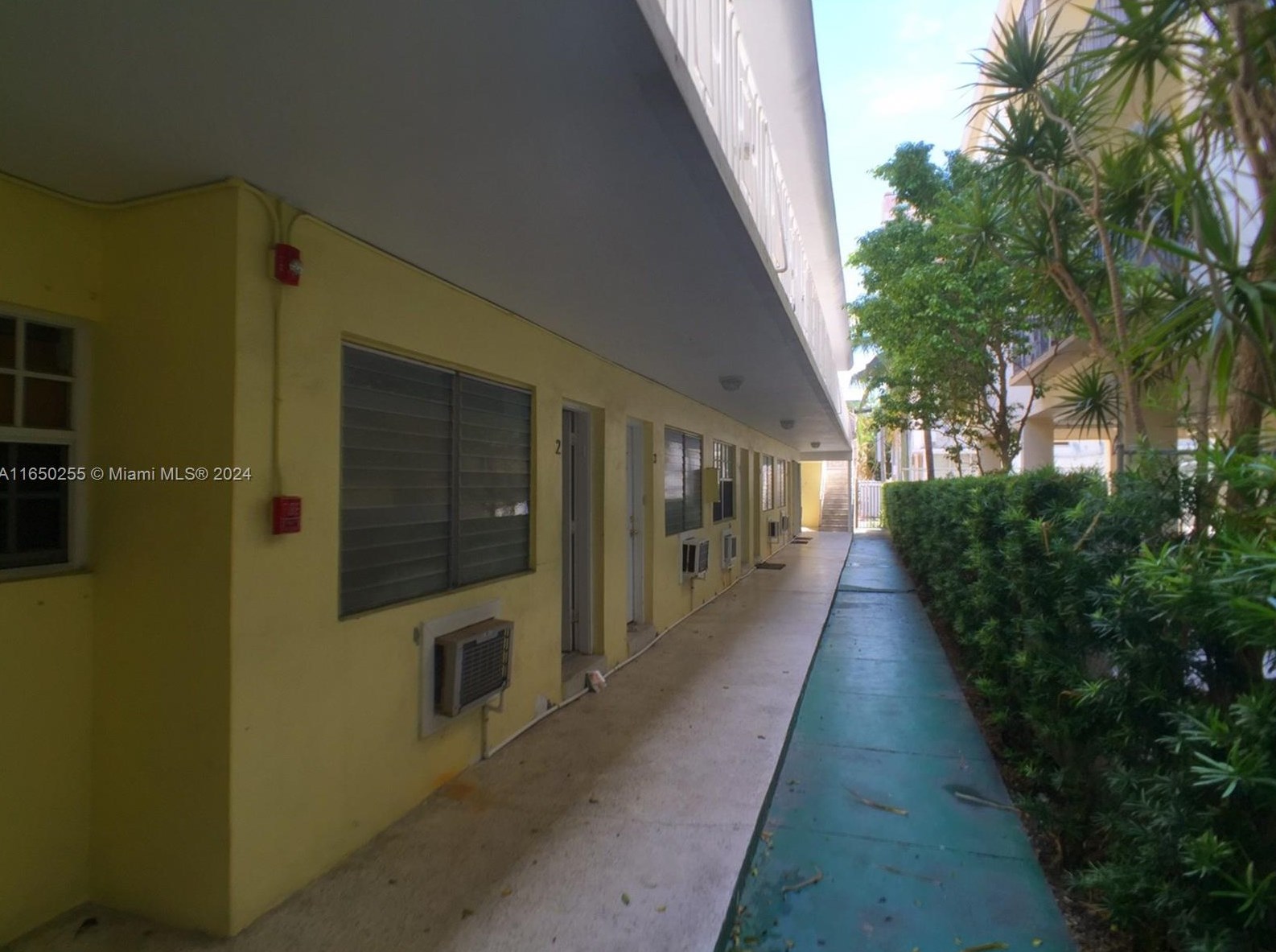 825 Euclid Ave #2, Miami, FL 33139