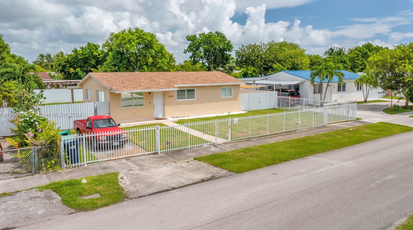 11481 Sw 197th St, Miami, FL 33157