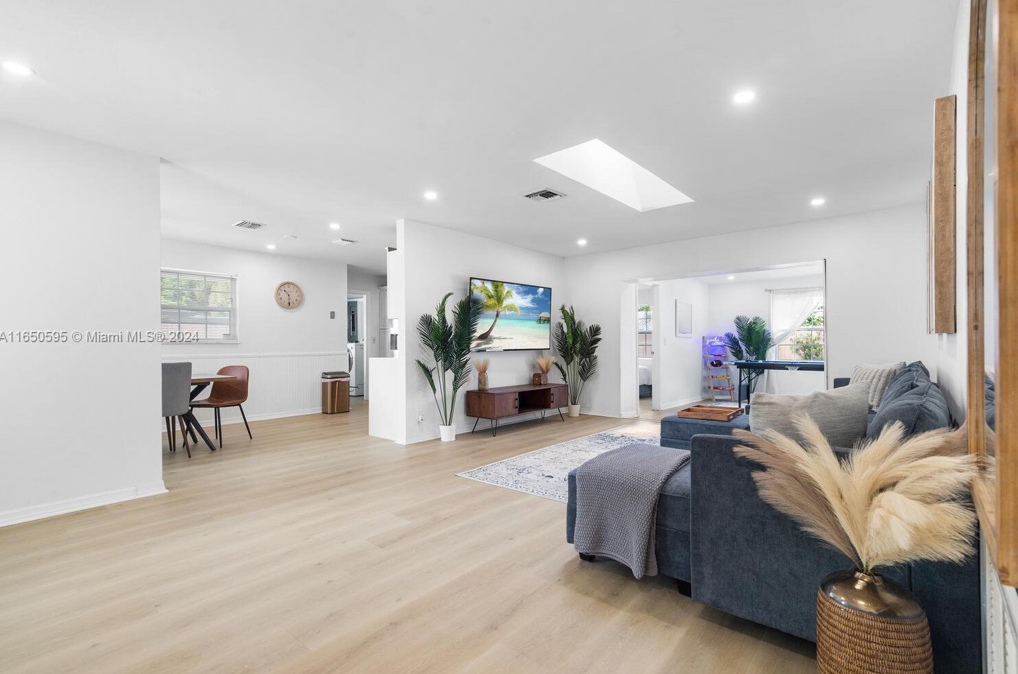 3255 Florida Blvd #n/a, West Palm Beach, FL 33410