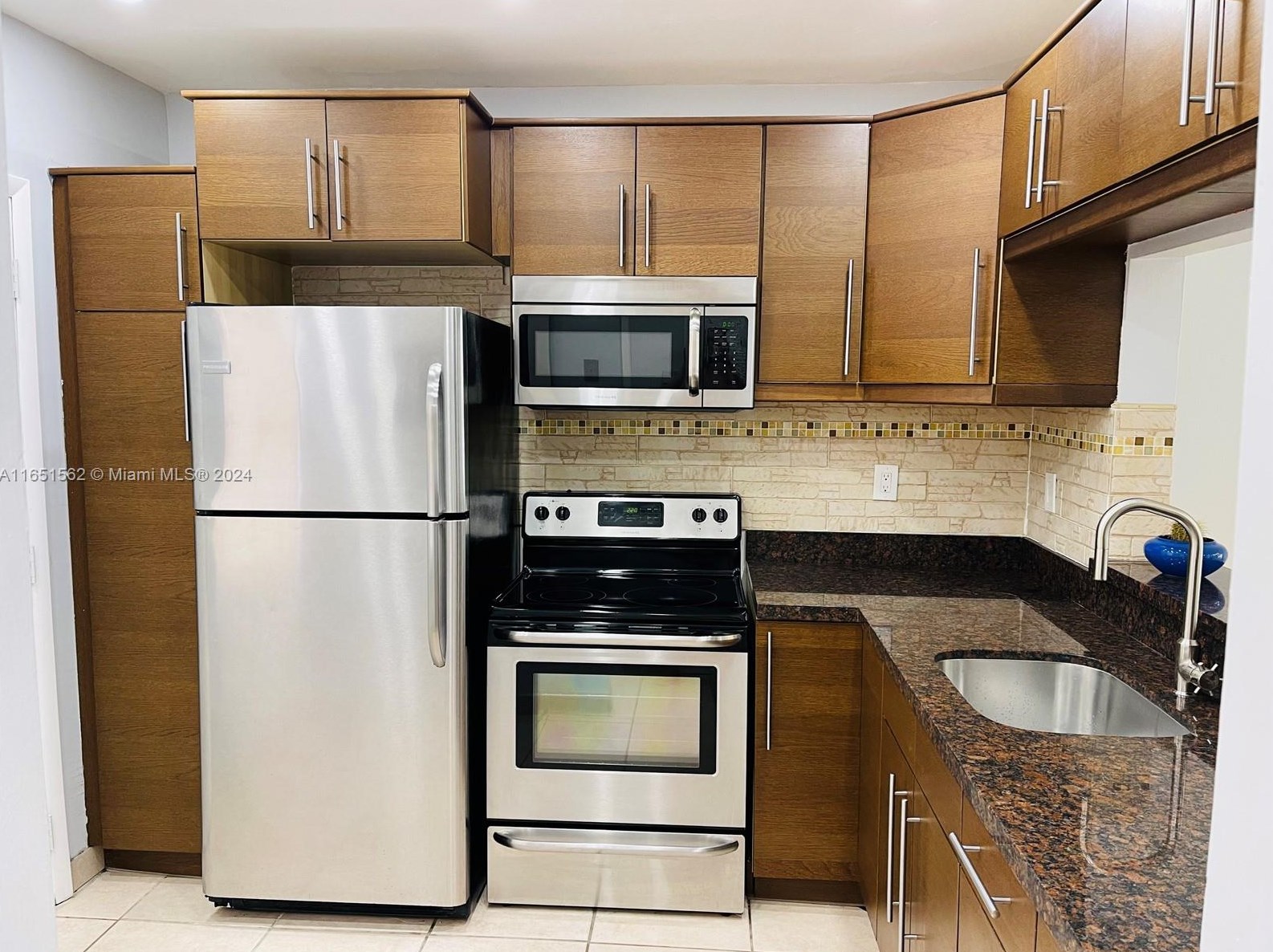 18707 Ne 14th Ave #637, Miami, FL 33179