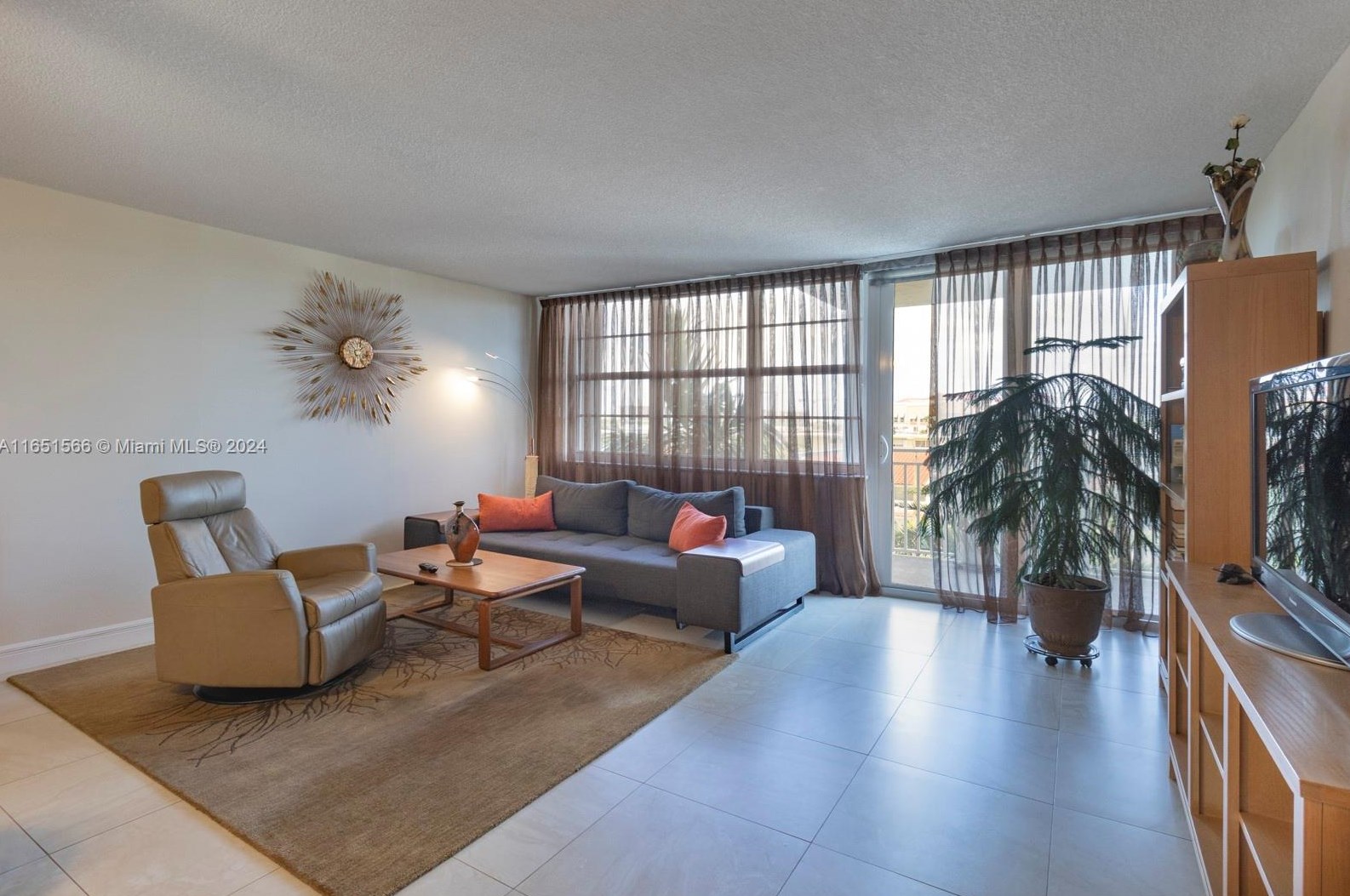 2100 Sans Souci Blvd #a309, Miami, FL 33181