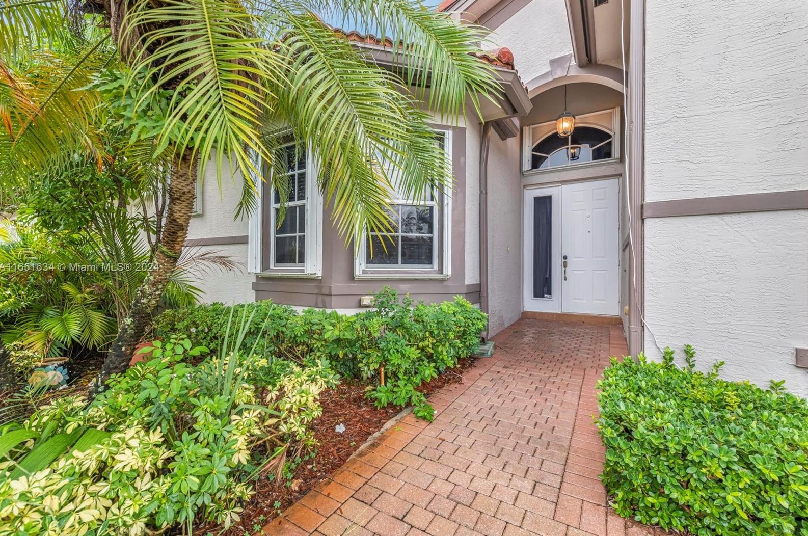 5058 Sw 183rd Ave, Hollywood, FL 33029