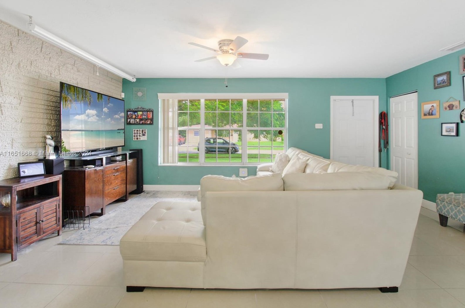 620 Sw 69th Terrace, Hollywood, FL 33023