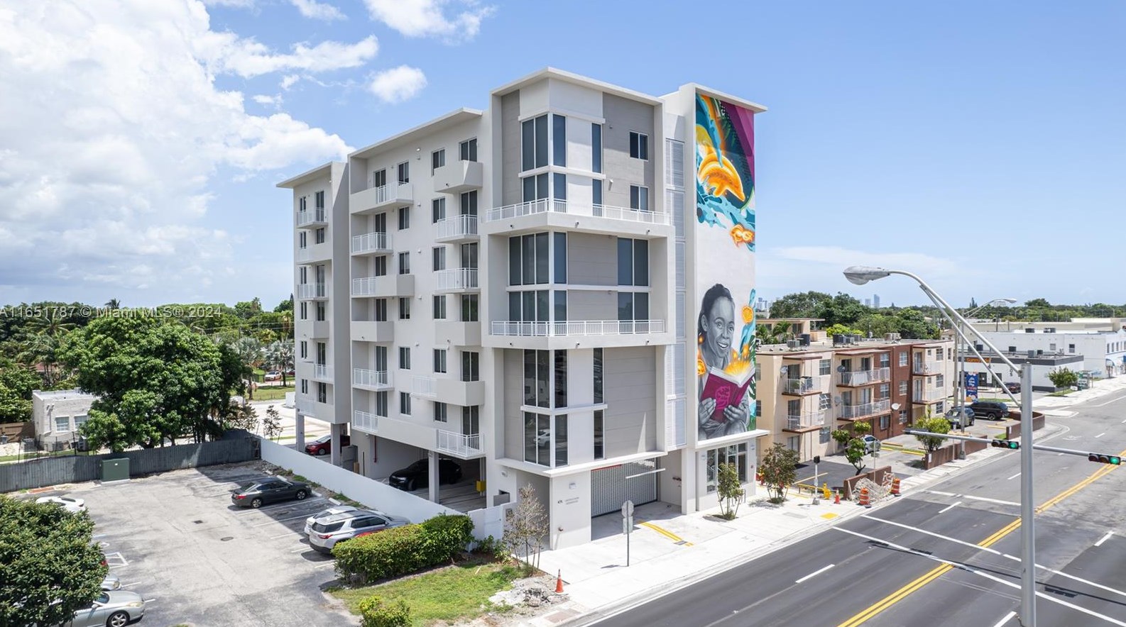 475 Ne 125th #203, Miami, FL 33161