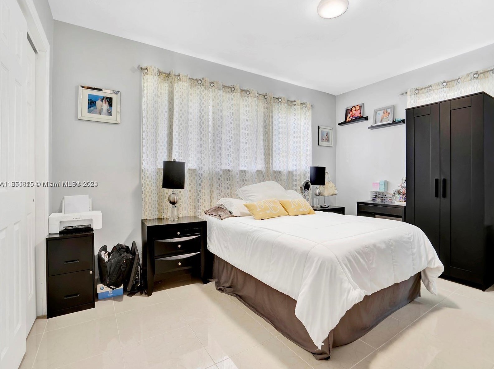 6930 12th St, Hollywood FL  33023-2002 exterior