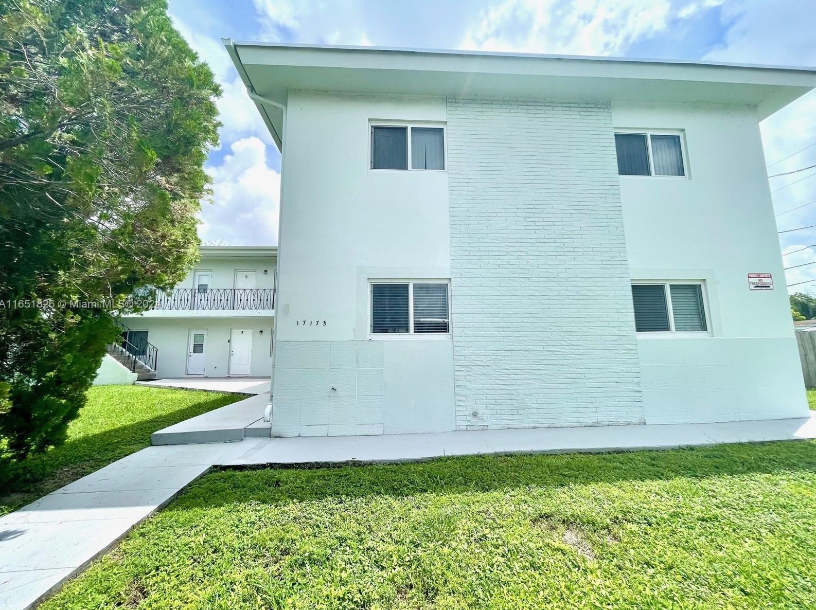 17175 Ne 20th Ave #8, Miami, FL 33162