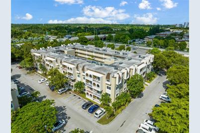 7701 Camino Real #A-304, Miami, FL 33143 - Photo 1