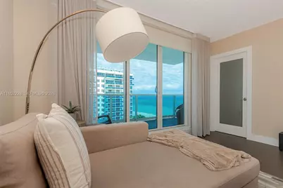 2301 Collins Ave #1216, Miami Beach, FL 33139 - Photo 2