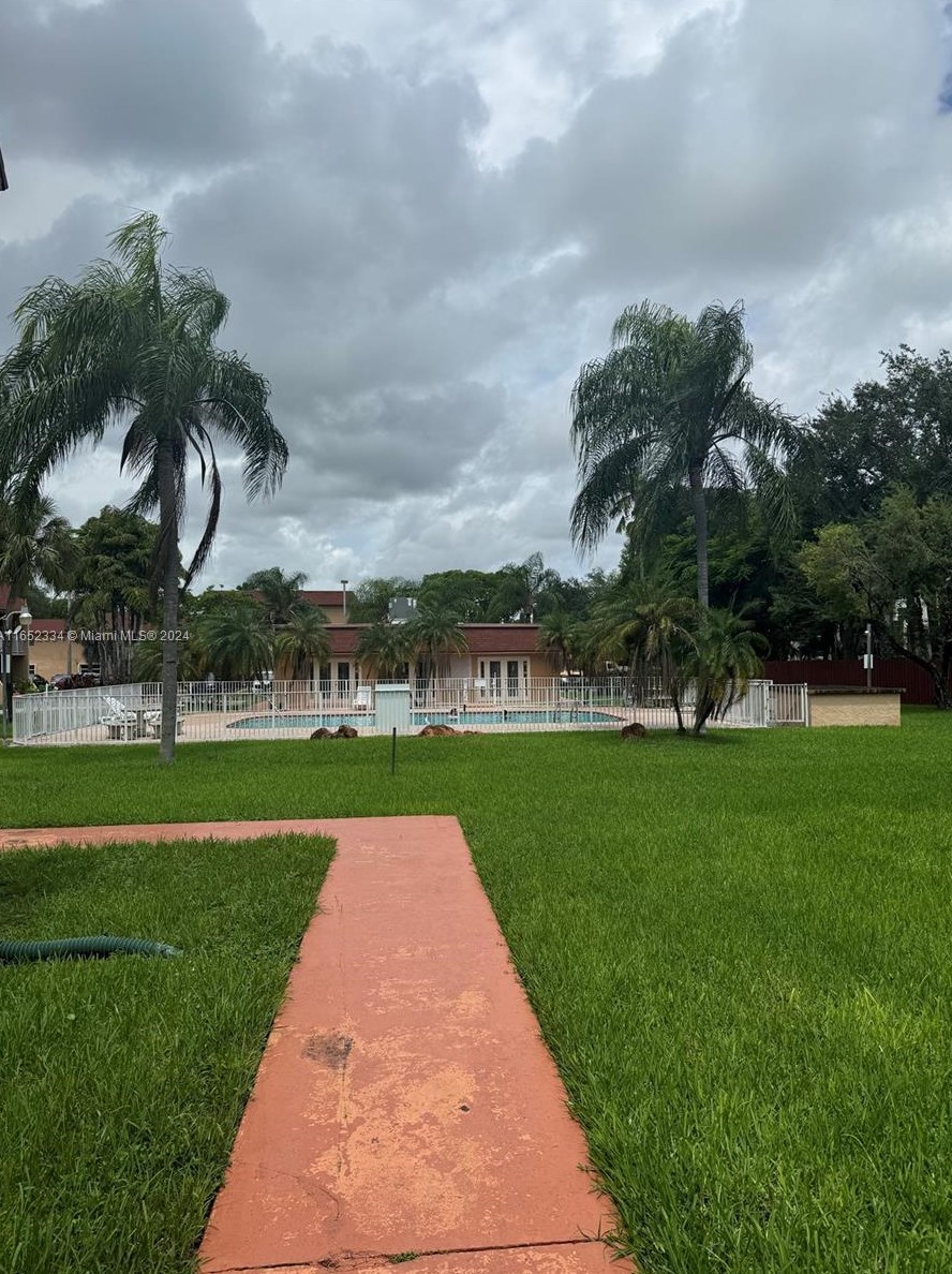 9974 88th St, Miami, FL