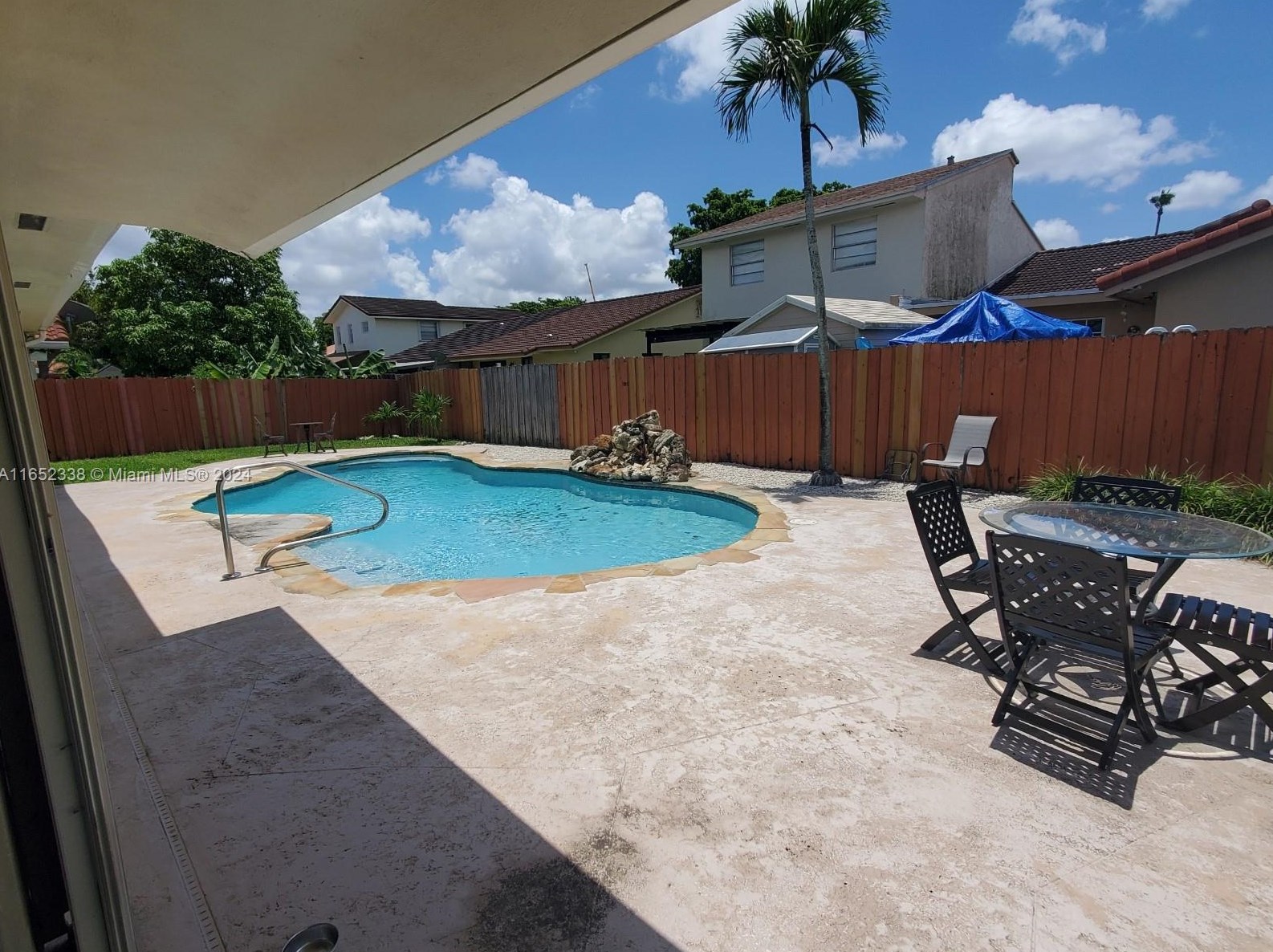 1210 104th Ave, Miami FL 33176-6080 exterior