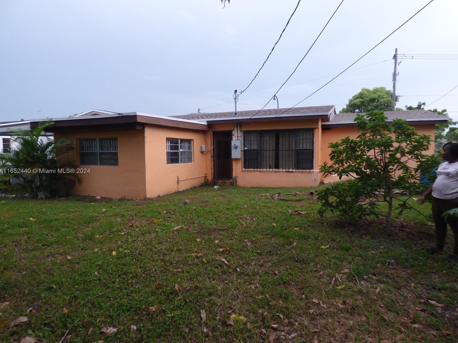 19245 Nw 12th Ave, Miami, FL 33169